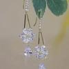 1 пара серег-подвесок в виде кристальной капли воды и цветка с циркониями, стильные женские декоративные серьги для повседневных вечеринок, выпускных вечеров, ужинов, поездок на работу, колледжей