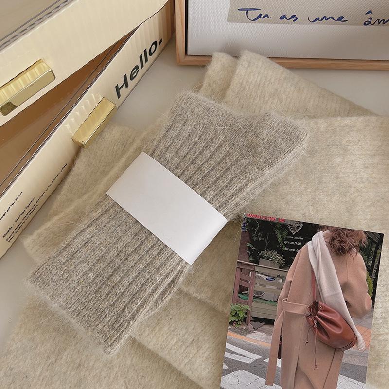 Women's Winter Fleece-Lined Mid-Calf Socks: Extra Thick, Soft, Ribbed, Japanese-Style, Solid Color, Perfect for Sleep or Home Use.