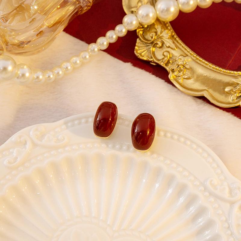 Серебряные серьги-игл с бриллиантами цвета красного вина в форме цветка - французский ретро-стиль с простыми пряжками