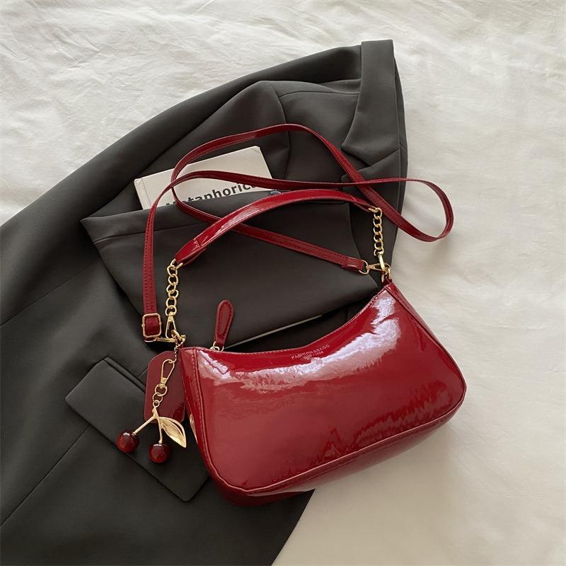 Однотонный популярный летний новый модный повседневный трендовый портфель через плечо для работы, портативная маленькая квадратная сумка подмышку