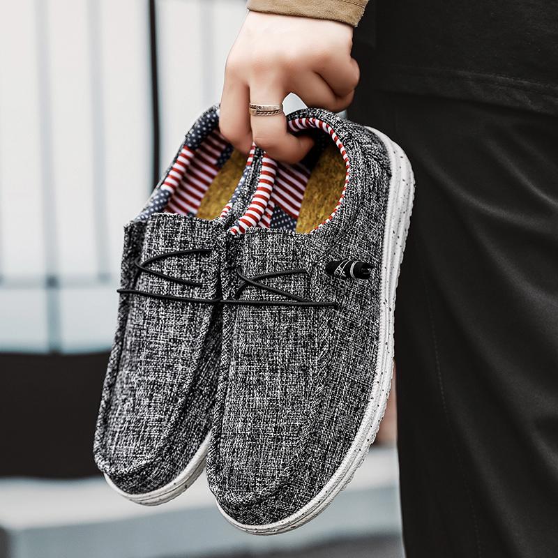 Men Casual Shoes Slip On Canvas Loafers Comfortable Walking Flats for Man Non Slip Soft Moccasins Sneakers Summer Loafers