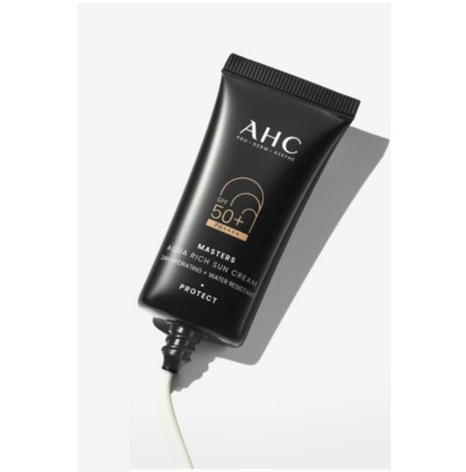 AHC Солнцезащитный крем Masters Aqua Rich SPF50+ PA++++ | Легкий и увлажняющий корейский солнцезащитный крем – 30 мл