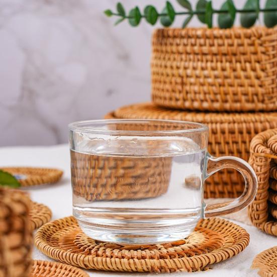 Практичный противоскользящий коврик для столовой, хороший плетеный обеденный коврик из ротанга ручной работы