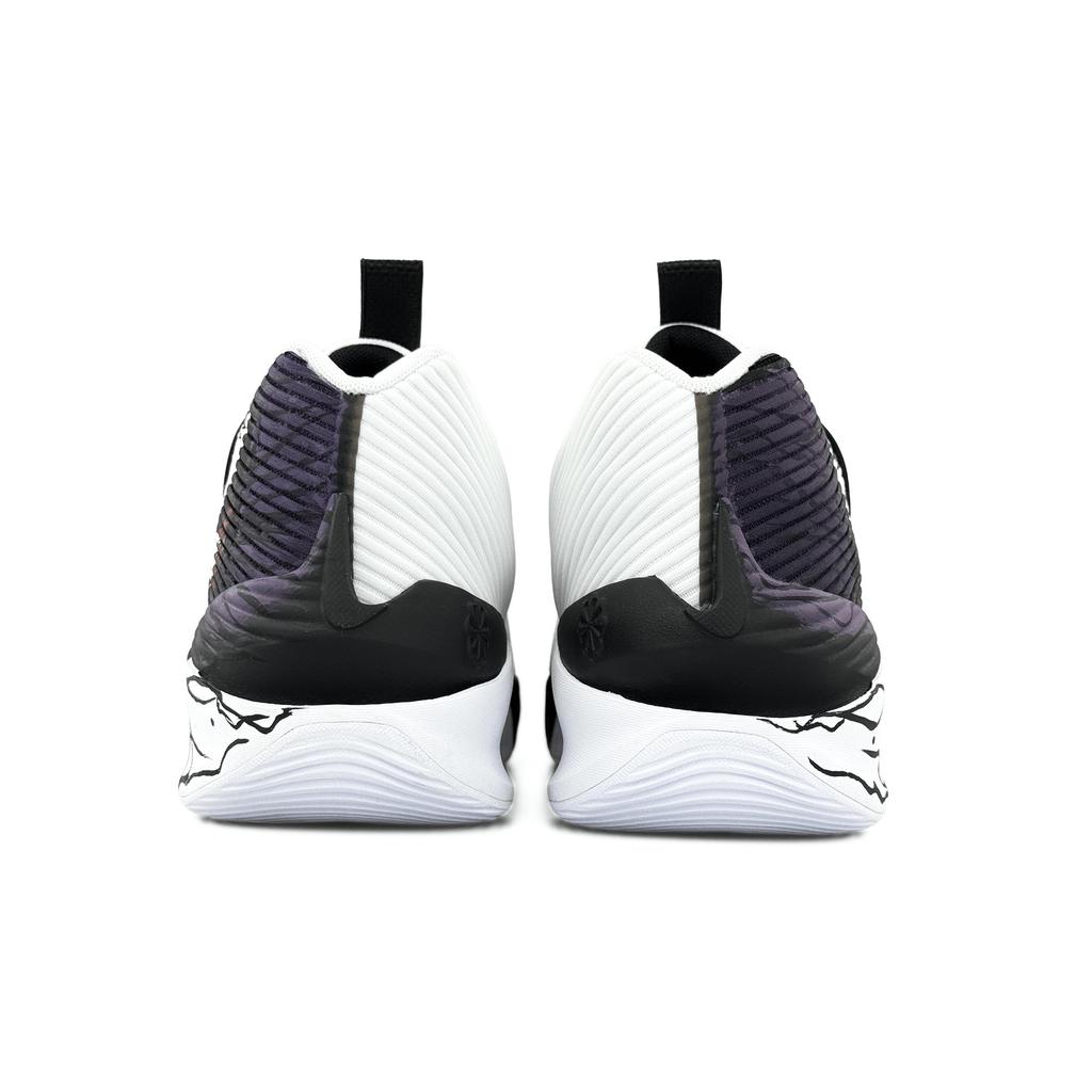 Nike G.T. Jump Academy Abrasion Resistant, Breathable, Slip Resistant Low top HF1804-100(Team644-ld)