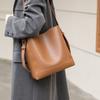 Bucket Bag New Spring and Summer One-shoulder High-end Versatile Cowhide Large Capacity Tote Bag Crossbody Genuine Leather Women's Bag
