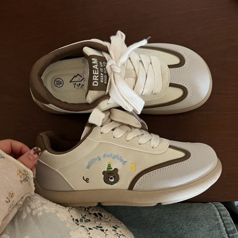 2025 Summer New Little White Shoes Niche Versatile Platform Retro Korean Version Trend Fashion Student Casual Board Shoes Women
