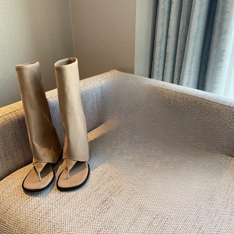 New Styles of Women's Shoes with Thick Heels and Trouser Legs High-top Cool Boots