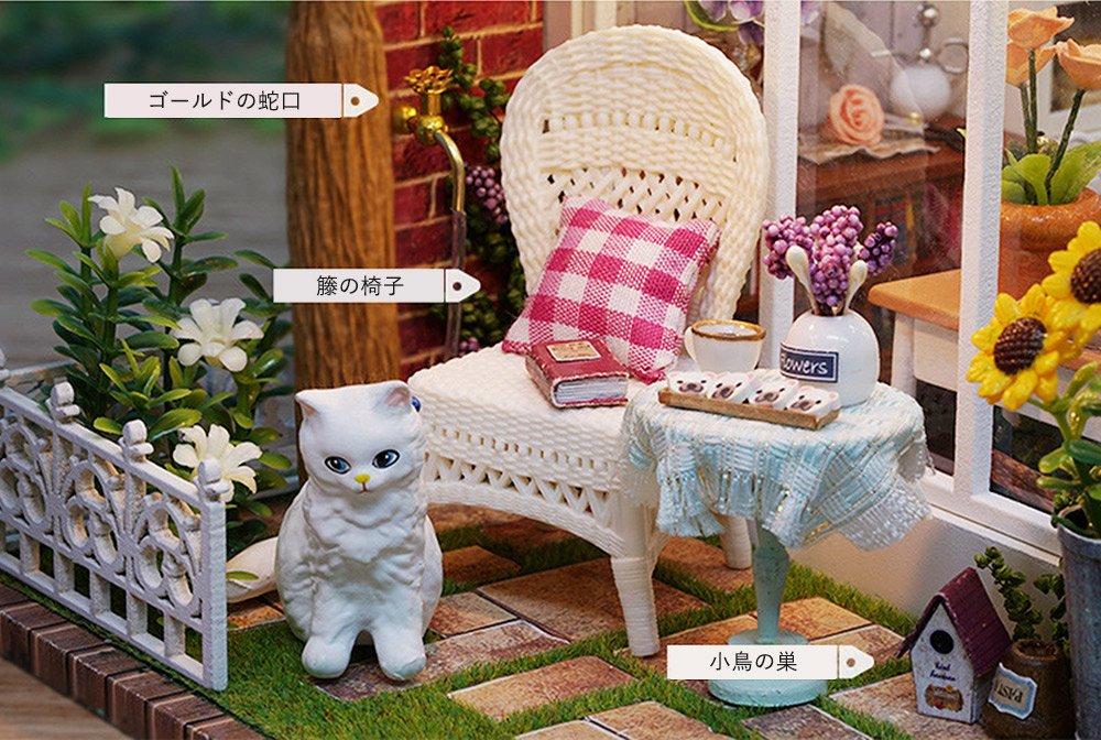 Миниатюрный кукольный домик, набор для ручной работы. Синяя лента, вывеска, кот приветствует. Цветочный магазин, наполненный светом из окна на крыше. Светодиодная подсветка. Музыкальный корпус из акрила.