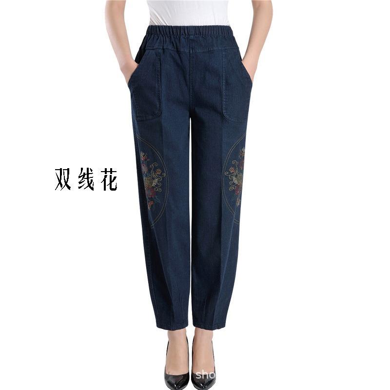 Брюки для людей среднего и пожилого возраста, большие размеры, вышитые джинсы, женские, с высокой талией, эластичные, свободные, джинсы-фонарики для женщин