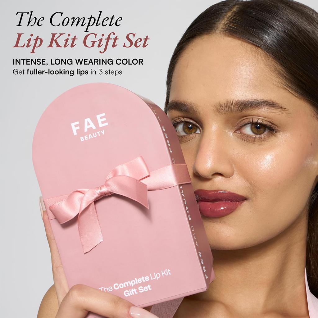 FAE Beauty Полный набор для губ Подарочный набор | Состоит из 3 бестселлеров - Re:Определения: Карандаш для губ, Взбитый блеск для губ и Пептидный глянцевый блеск | Оттенки - Borderline,