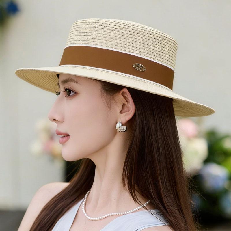 Spring and summer new metal small label decorative flat top straw hat men's and women's top hat sunshade holiday beach hat summer hat