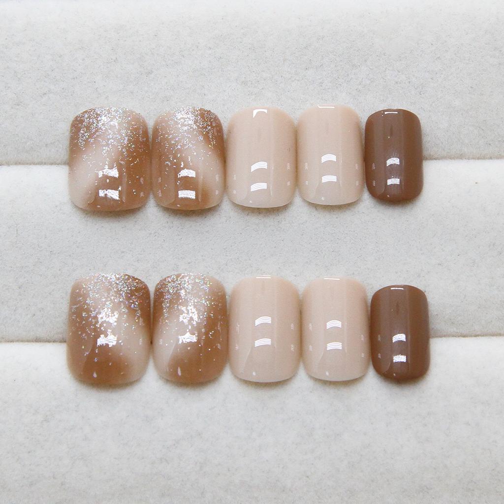 Coffee Color Smudge Fine Flash Short European Square Nails Elegant Fashion Girl Gentle Removable Manicure Tablets 24 Pieces