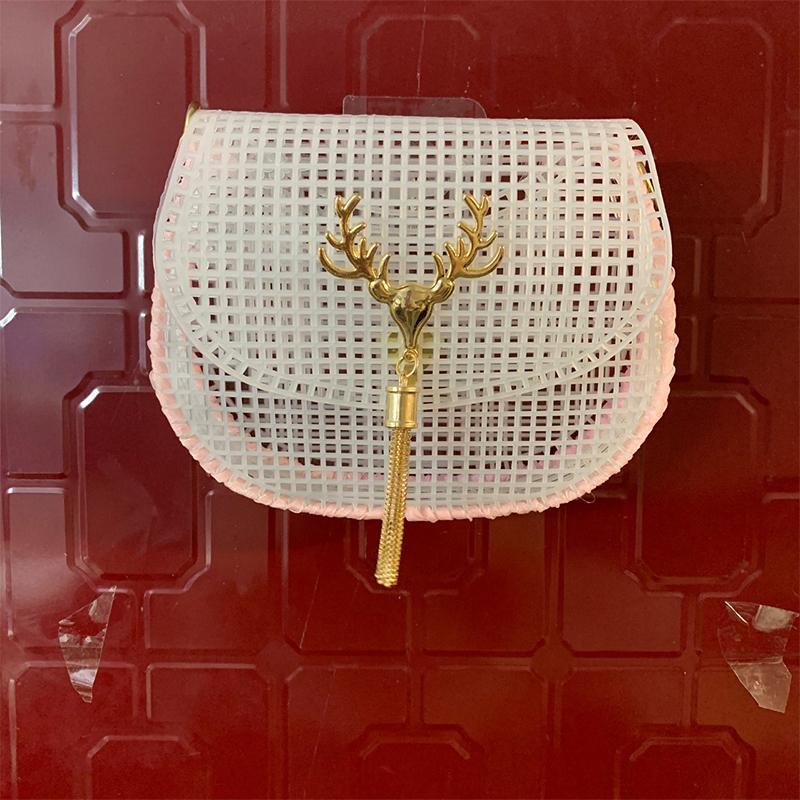 1Pc Horseshoe Bag Mesh Knitting Lining Weaving Plastic Mesh Sheet Accessories Velvet
