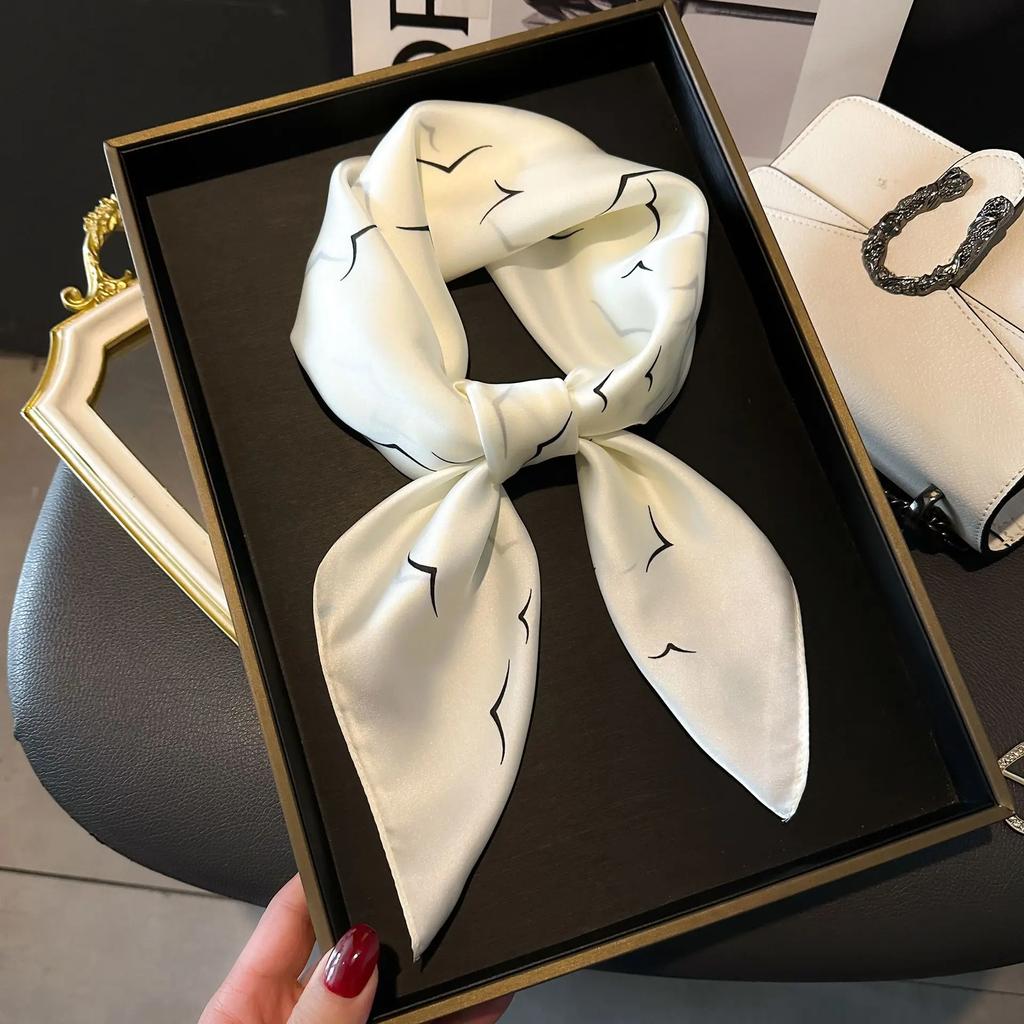 Luxury Design Chain Print Square Silk Scarf Lady Thin Neck Scarves Fashion Summer Sunscreen Headscarf For Women Bandana 70x70cm