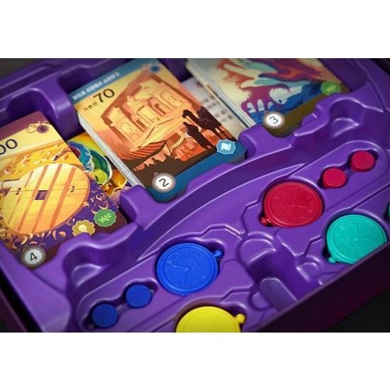 Корейские настольные игры Trekking Into History, популярная корейская игра