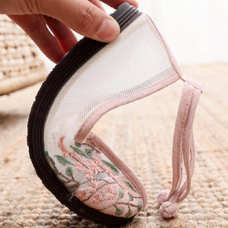 Fashion Fashion Handmade Embroidered Flowers Flats Summer Mesh Breathable Designer Shoes Elegant and Comfortable Non-slip Mary Jane Shoe