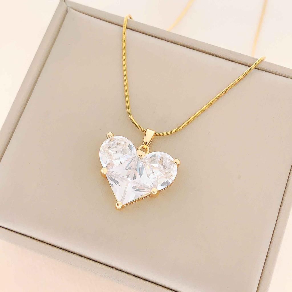 Necklace does not fade, women's summer love zircon new fashion necklace, versatile titanium steel necklace, advanced sense collarbone chain