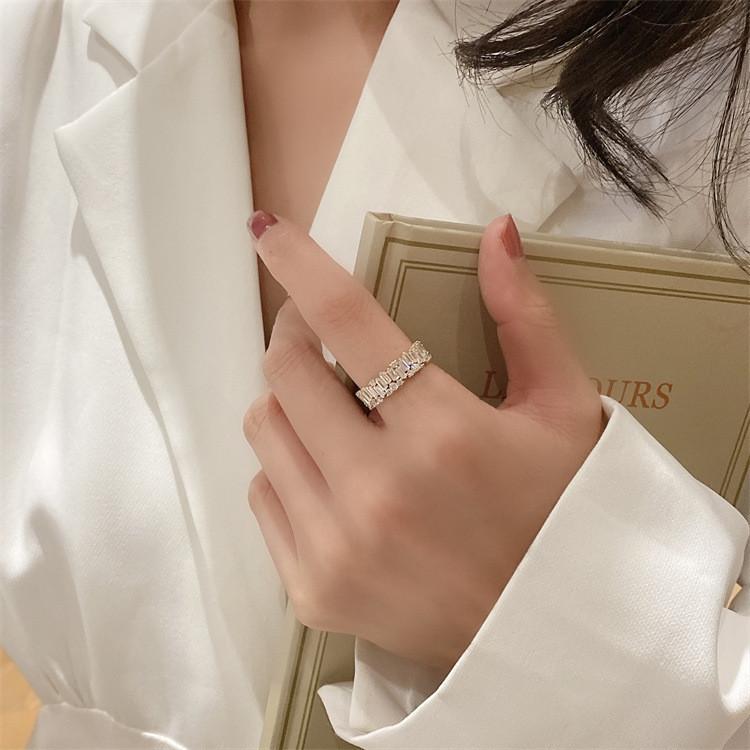 Dazzling Geometric Copper Ring With Adjustable Size And Stunning Zirconia For Women