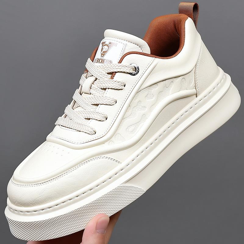 2024 осень и зима новые мужские легкие повседневные кожаные туфли мужские ручная работа онлайн спортивный стиль универсальные туфли для серфинга белые 6030