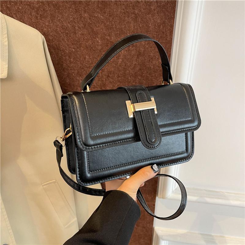 French Niche Design Portable Small Square Bag Women'S Autumn Trendy Versatile High Value Single Shoulder Messenger Bag