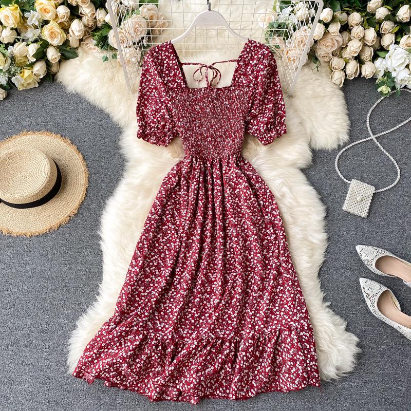 "French Retro Floral Square Neck Puff Sleeve Dress for Petite Women - High Waist, Sweet, Short Spring Style"