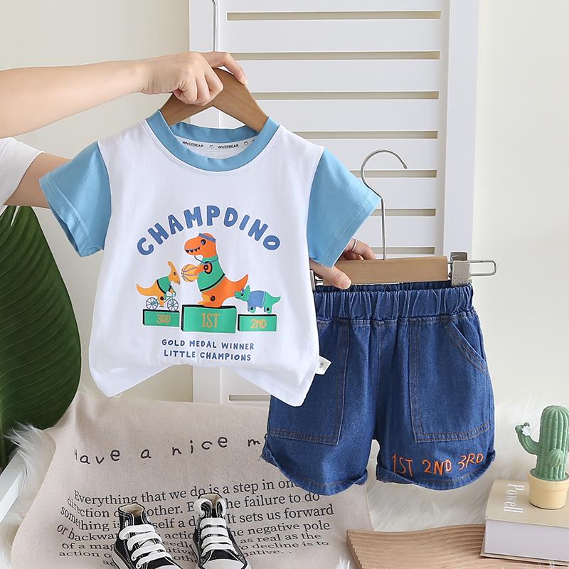 Комплект для мальчиков Детский топ с короткими рукавами и круглым вырезом + повседневные джинсовые шорты, комплект из двух предметов, милая одежда с героями мультфильмов для маленьких мальчиков