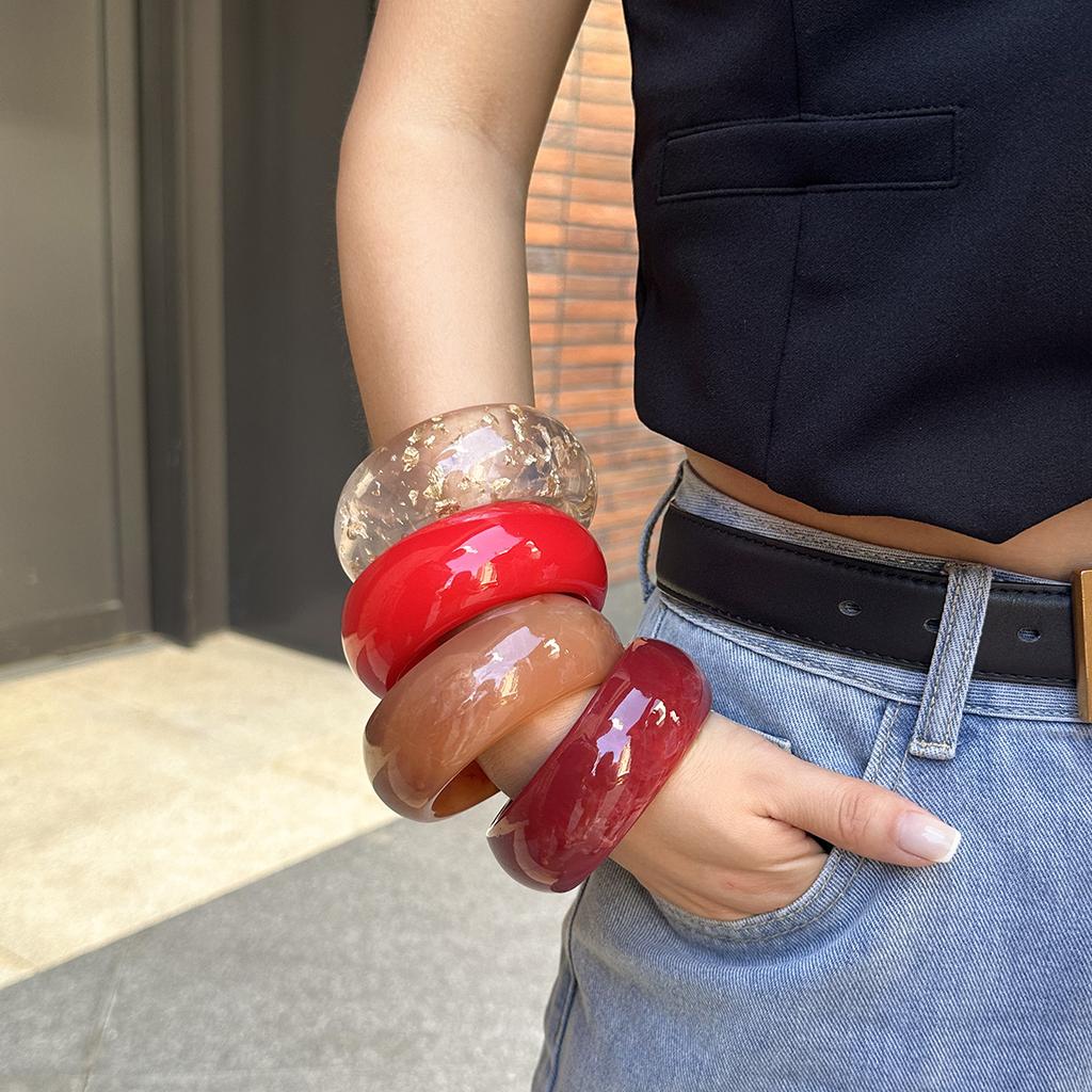 Винтажный круглый браслет-манжета из смолы с шармами для женщин, модная бижутерия, акриловый широкий геометрический браслет для вечеринки для девочек