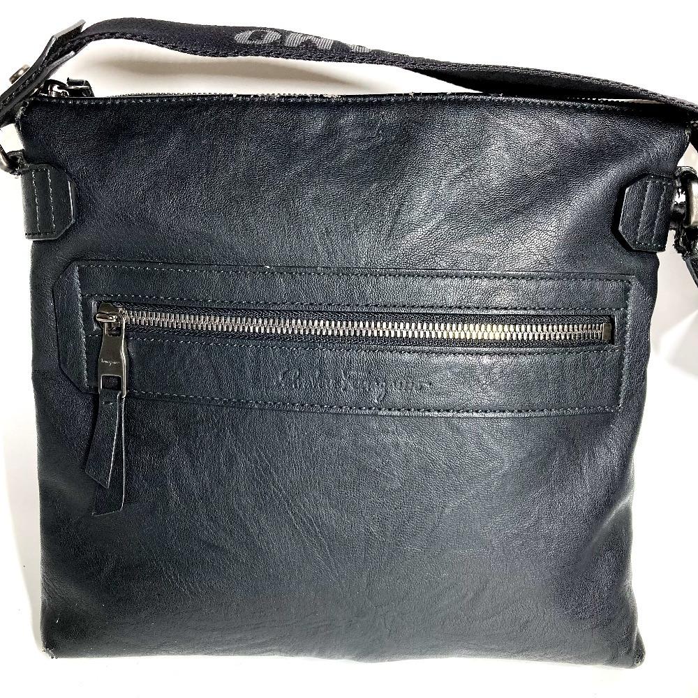 Salvatore Ferragamo logo Bag Crossbody Shoulder Bag Leather Black