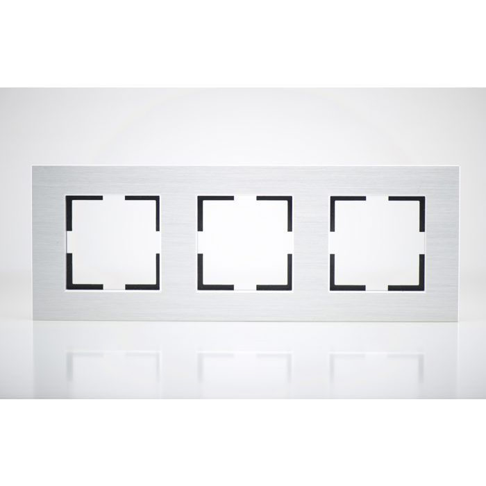 Plaque de finition métal alu 3 postes 84x230x10mm