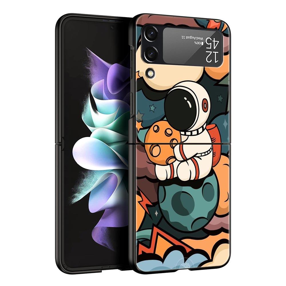 Cartoon Cute Cosmonaut Hard PC Phone Case For Samsung Galaxy Z Flip 7 6 5 4 Black Cover For Galaxy Z Flip3 Foldable Fundas Shell