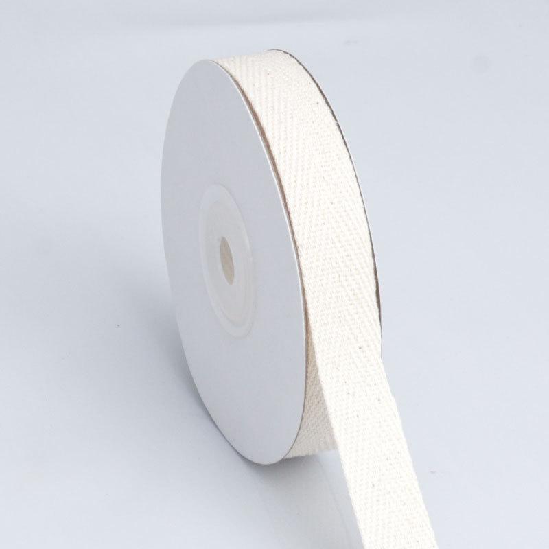 Романтичная и уютная елочка из хлопковой ленты своими рукамиАксессуары для костюмовТканая хлопковая лентаЛентаЦветная лентаЛента для воротникаГрубая одеждаШапкиАксессуары