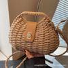 Japanese Simple Shell Messenger Bag Summer New Vacation Leisure Straw Bag Messenger Handbag Premium Women's Bag