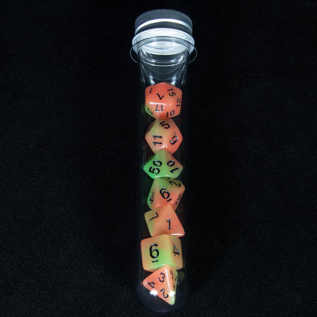 Светящиеся в темноте игральные кости DND Dice 7 шт. Набор многогранных игральных костей с трубкой для настольной игры DND RPG Аксессуары