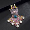 Classic Vintage Design Bear Wear Crown Baroque Brooches Pins For Women Men Fashion Retro Luxury Rhinestone Pearl Badges