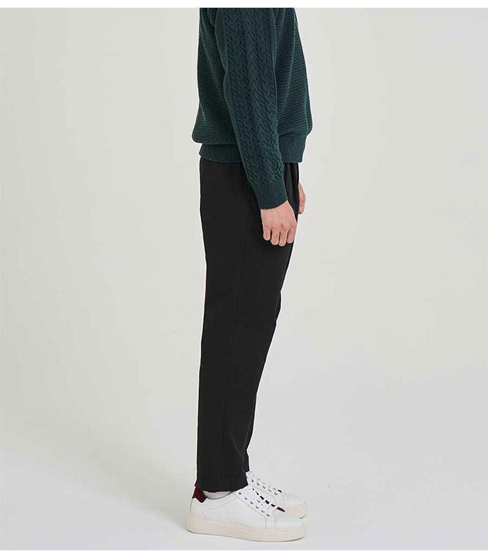 BLACKBROWN Double-Pleat Tapered Fit Cotton Pants [Black]