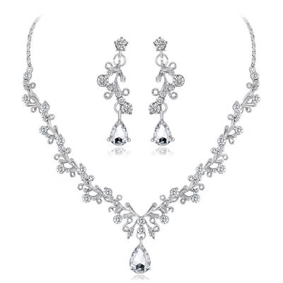 Женские комплекты бижутерии, ожерелья, серег B0910202 AVE