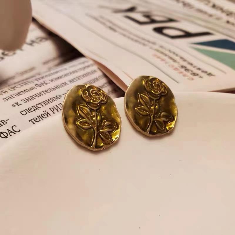 Серьги-пусеты S295 Серебряная роза - Трендовые 2022 Высококачественные Ретро Дворцовый стиль