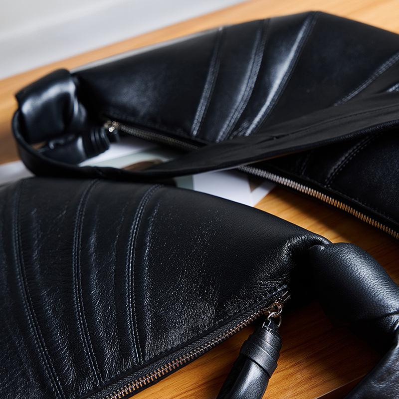 2026 Popular French Niche Style Top Layer Lambskin Croissant Bag For Women Lazy Soft Leather Dumpling Crossbody Shoulder Daily Bag