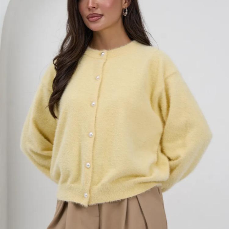 European and American solid-color sweater women's jacket, 2025 autumn/winter new loose versatile fashionable short knit cardigan