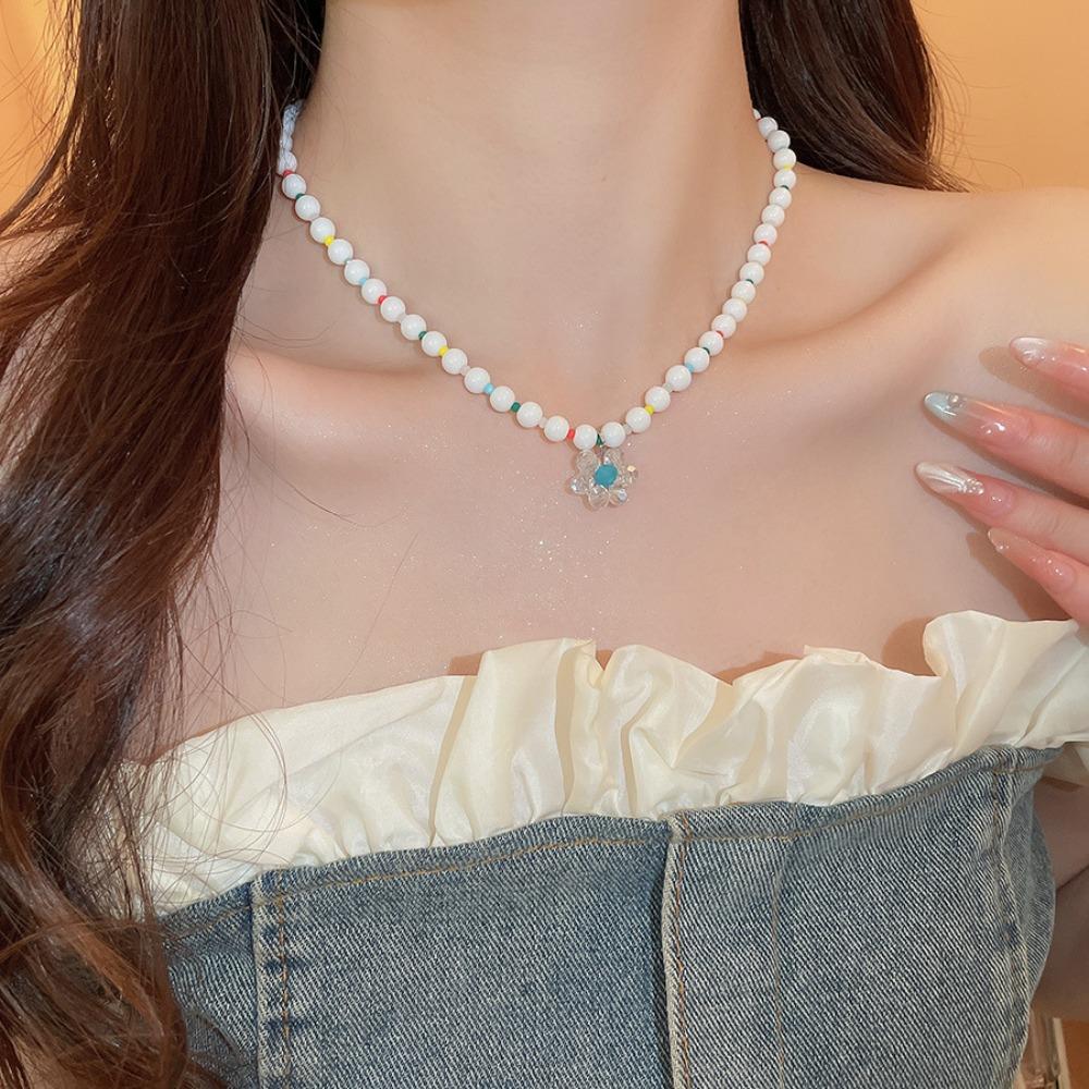 Daisy Flowers Flowers Beaded Necklace Ornaments Clavicle Necklace Bohemian Choker  Female