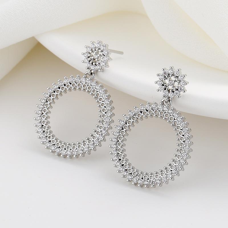 New Circular Earrings Full Of Diamond Temperament Fashionable Earrings Trendy Versatile Earrings Premium Durable
