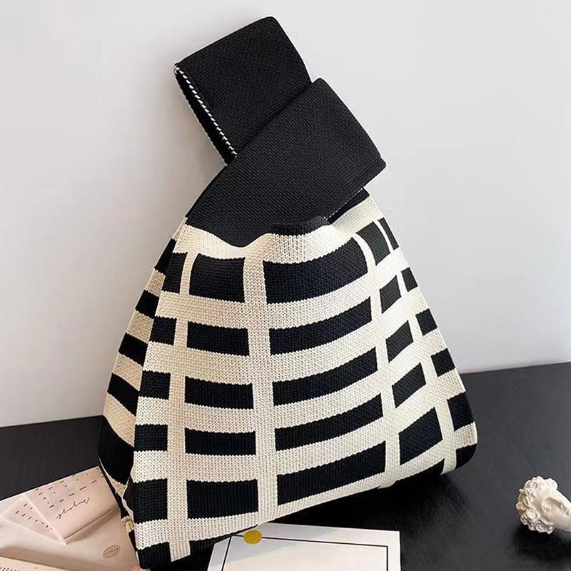 Handmade Knit Handbags Women Mini Knot Wrist Bag Korean Casual Tote Bag Reusable Shopping Bags