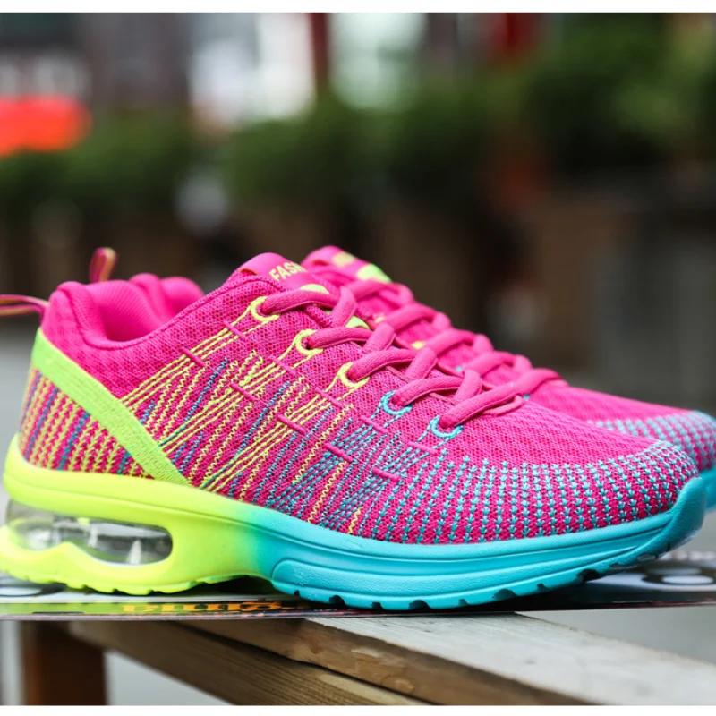 Женские летние модные новые кроссовки для активного отдыха Эластичные кроссовки для бега Женские повседневные нескользящие кроссовки Легкие дышащие спортивные туфли для тенниса