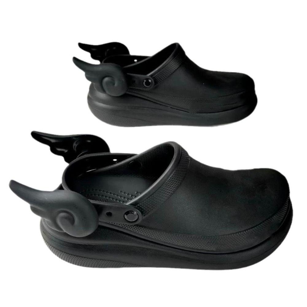 1 Pair Lovely Angel Wings Shoes Charms Buckle Cartoon DIY Shoes Buckle Accessories Black White Shoes Buckles