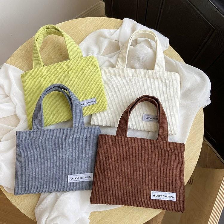 Современная повседневная сумка-тоут с цветными акцентами Мягкий полиэстер Дизайн для удобства ежедневных поездок