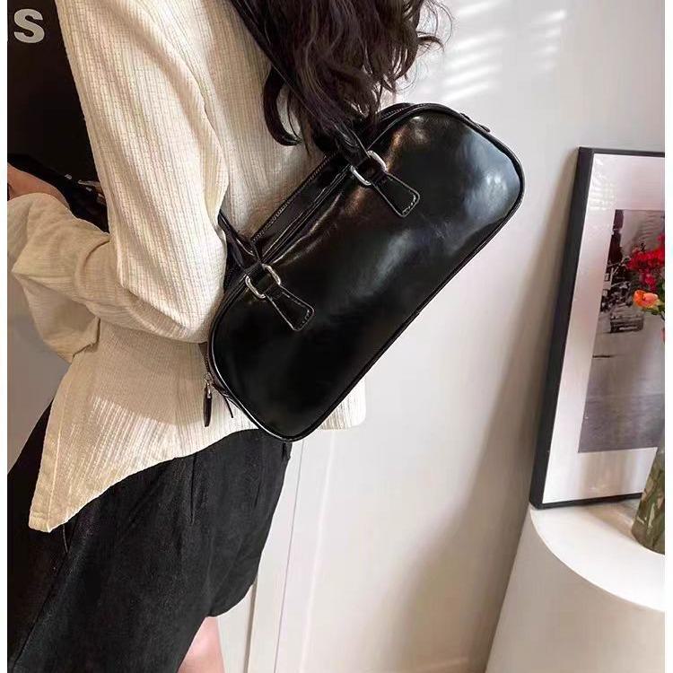 Серебряная сумка через плечо в стиле балета от корейской компании Niche 2024 года: Модная и универсальная сумка