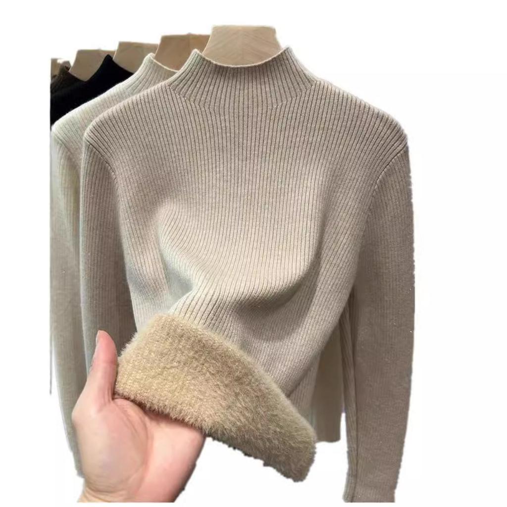 Half High Collar and Thick Velvet Winter Base Sweater for Women, Soft and Stylish, with Warm and Integrated Velvet Sweater Inside