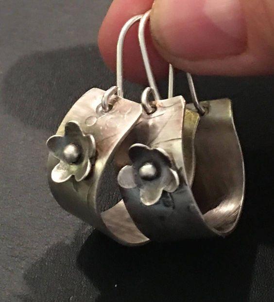 Винтажные серьги-подвески с цветочным геометрическим узором для женщин, серебристого цвета, для вечеринок, ювелирные изделия