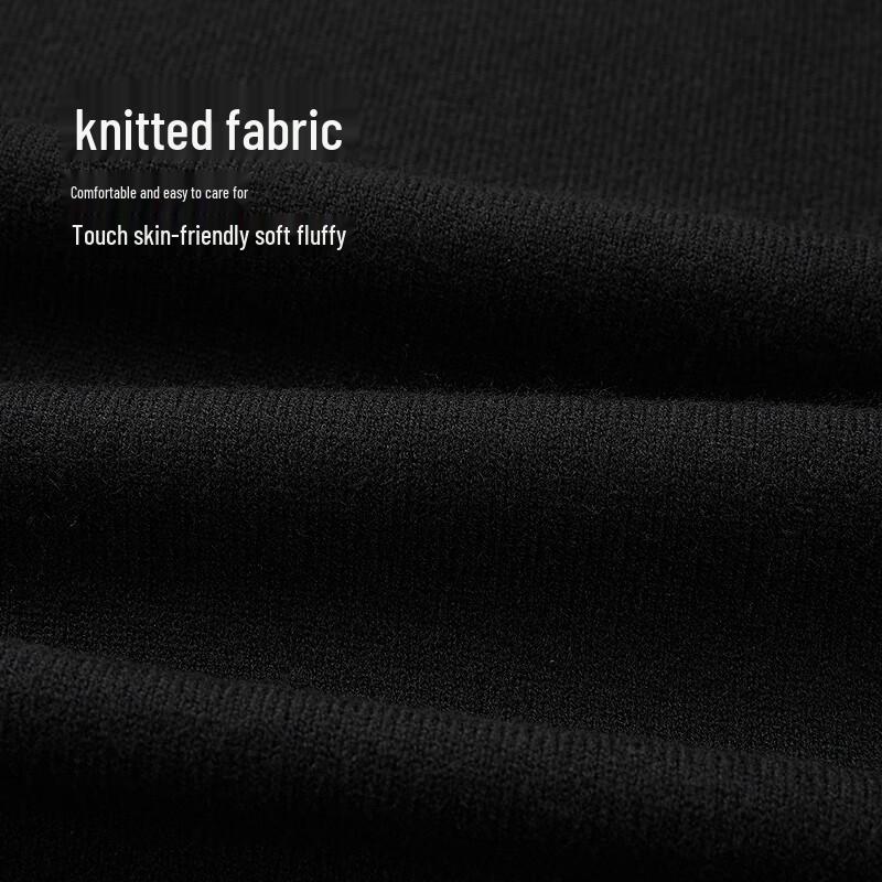 Мужской трикотажный свитер с полувысоким воротником HLA