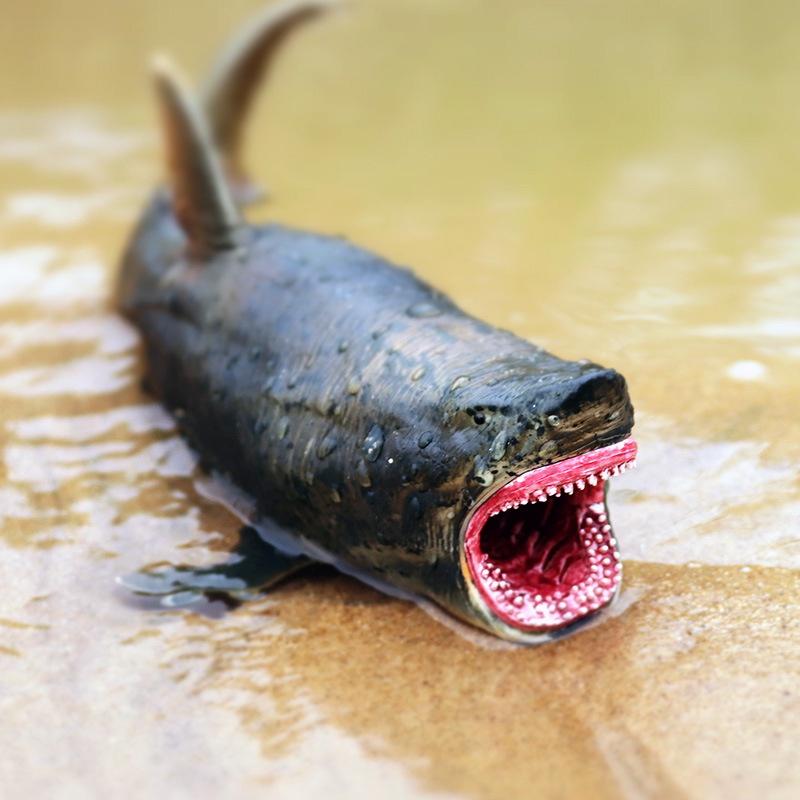 1PCS Simulation Marine Life Animal Model Environmentally Friendly Plastic Megalodon Shark Man Shark Toy Decoration